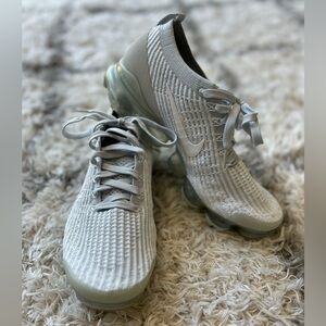 NIKE | Air Vapormax Flyknit 3, Sz 9
